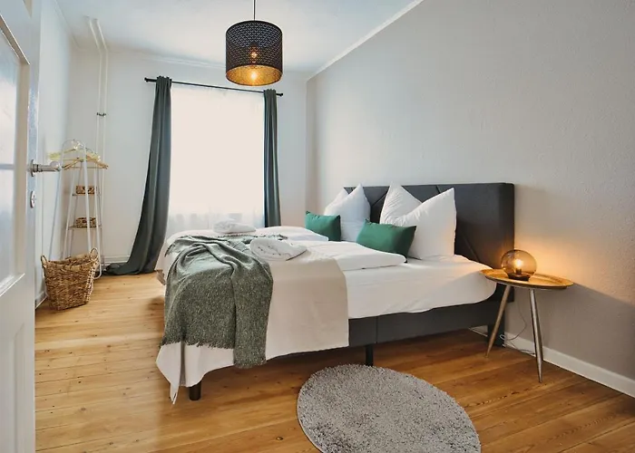 HejU - Parking - Kitchen - Netflix - Kingsize Bett