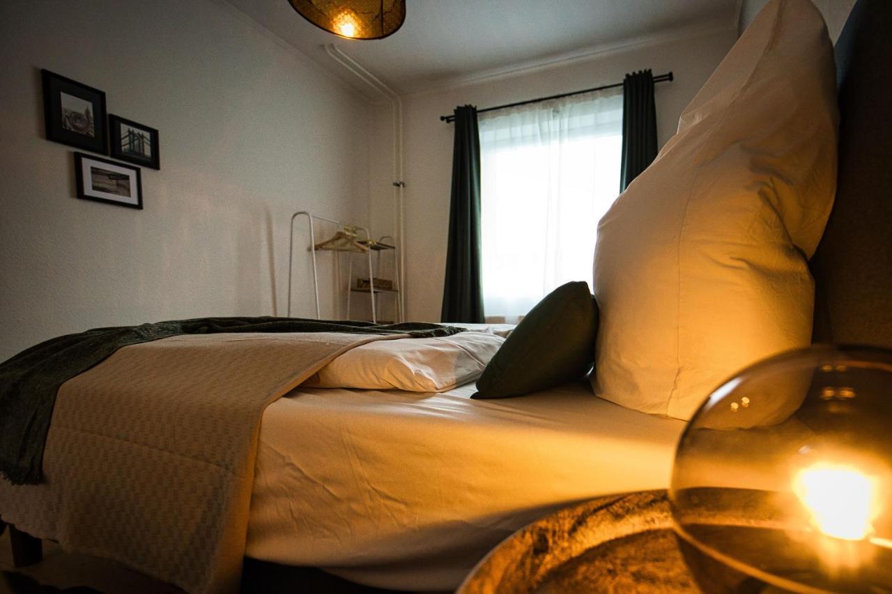Heju - Parking - Kitchen - Netflix - Kingsize Bett Apartment Lübeck