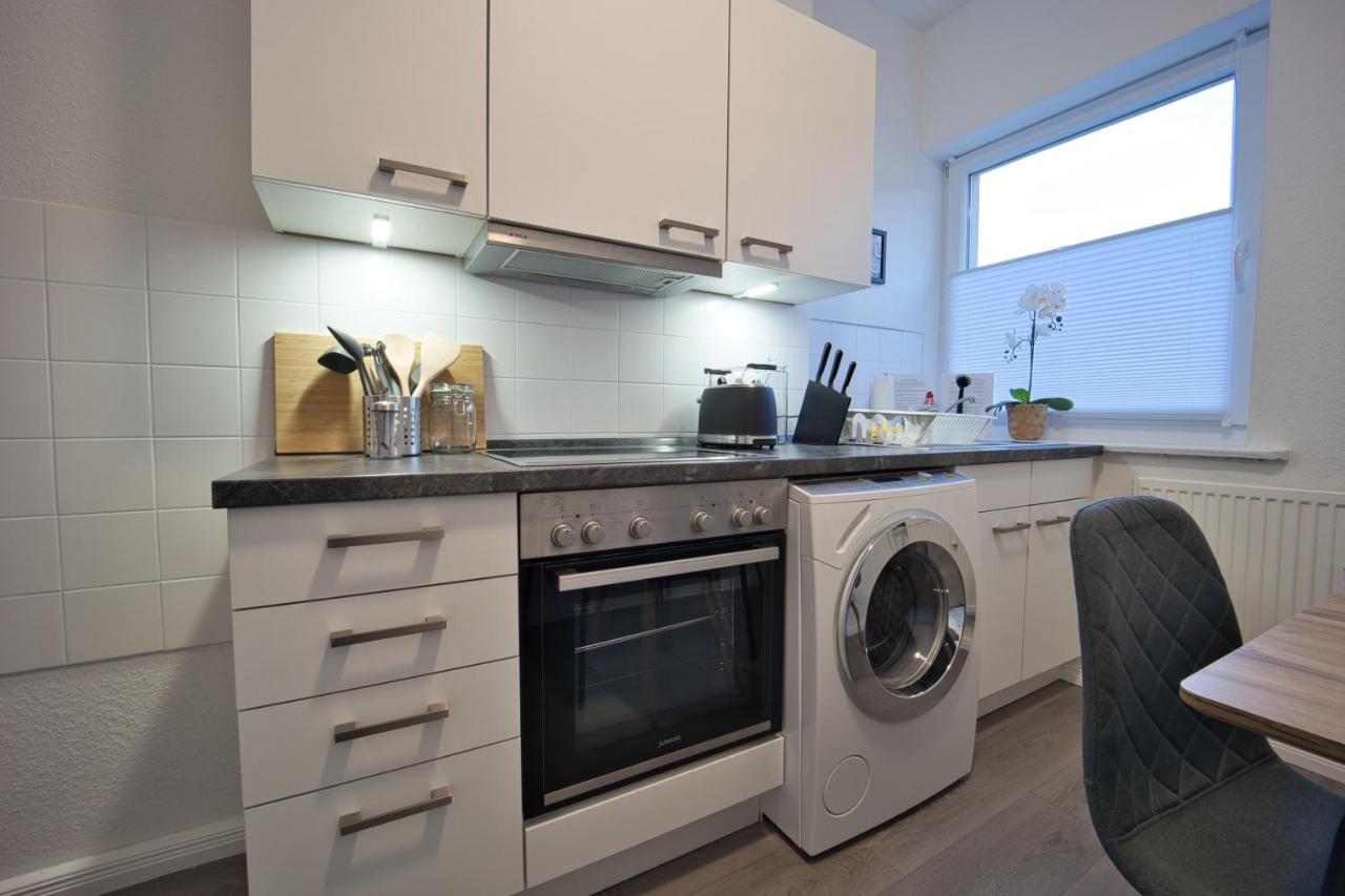 Apartment Heju - Parking - Kitchen - Netflix - Kingsize Bett Lübeck